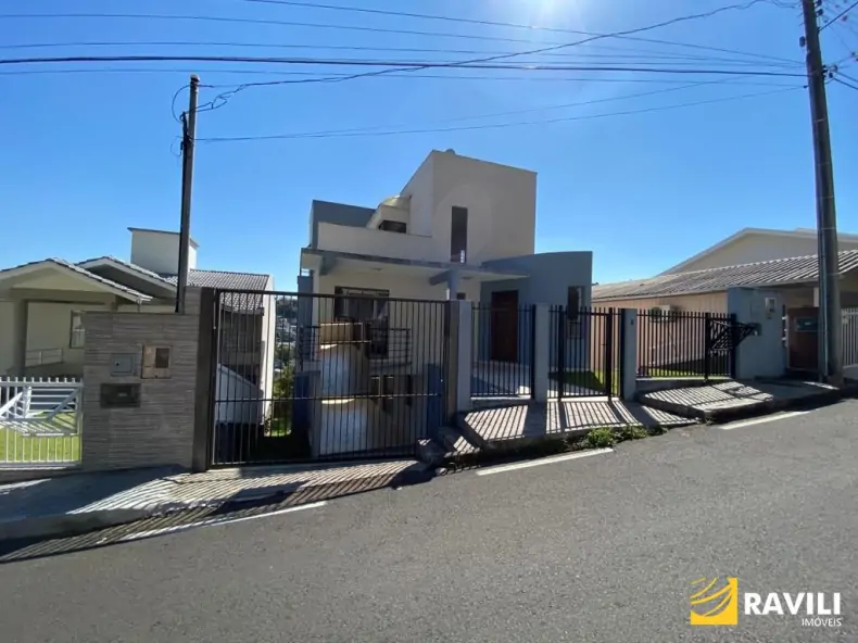 Linda Casa para Venda 