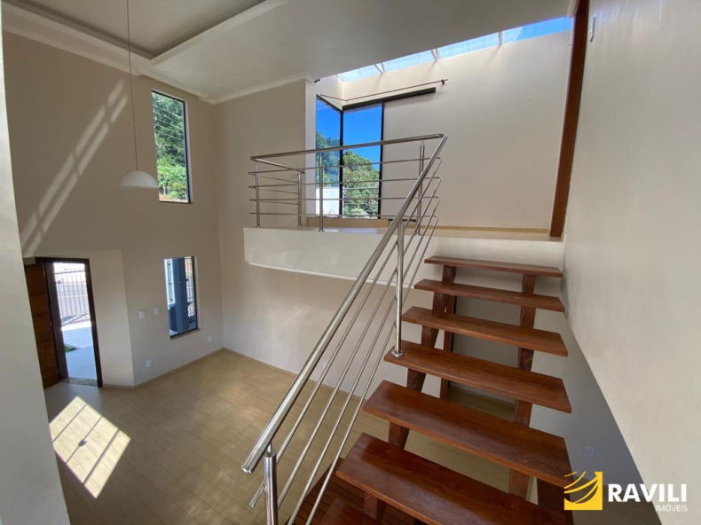 Linda Casa para Venda 