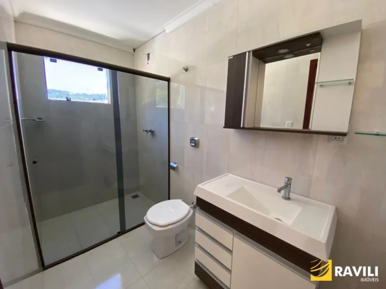 Linda Casa para Venda 