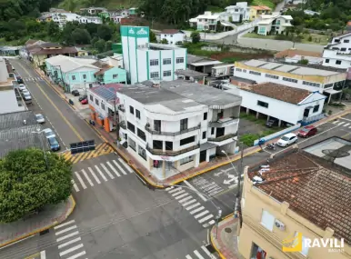 Prédio Comercial e Residencial à Venda no Centro da Cidade!