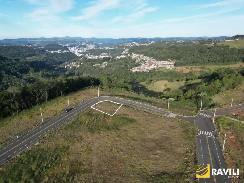 Terreno de Esquina/Loteamento Sol Da Manhã.