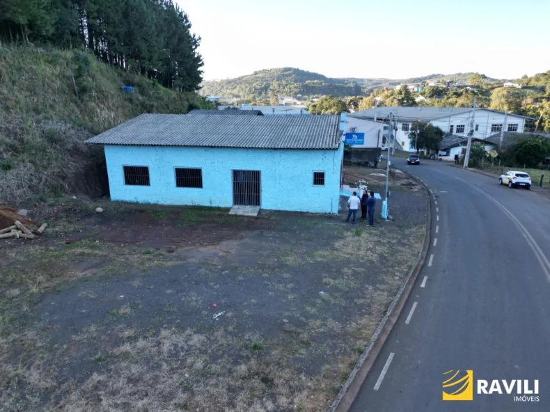 Barracão à Venda em Erval Velho!