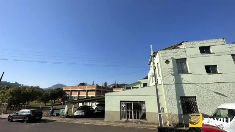  Terreno e Prédio Privilegiado no Centro de Luzerna para Venda!