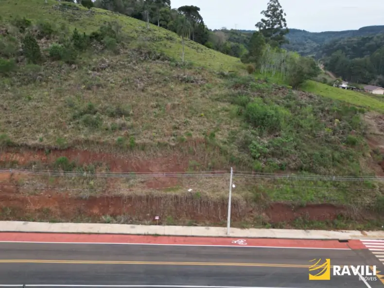 Terreno à Venda no Brisas III.