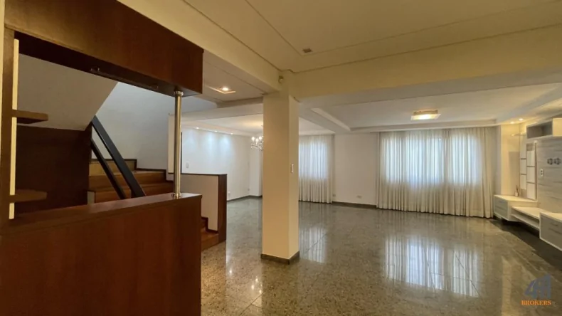 Belíssima Casa para Venda  e Locação  no Bairro Flor da Serra!