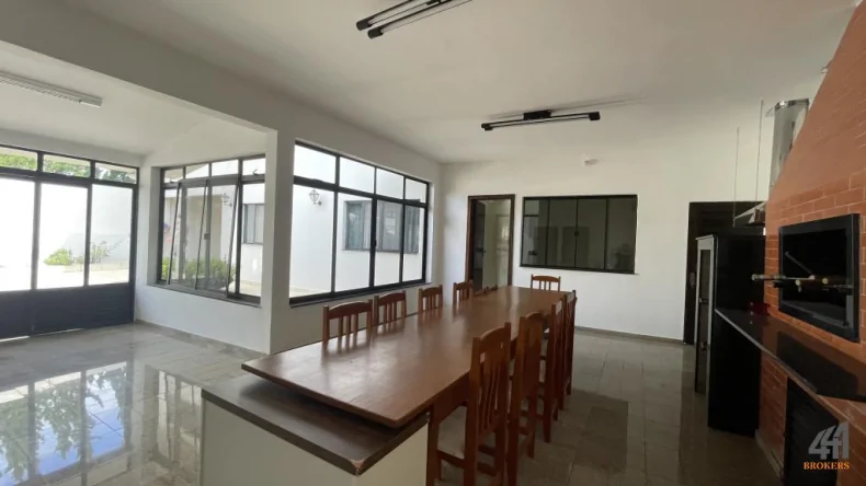 Belíssima Casa para Venda  e Locação  no Bairro Flor da Serra!