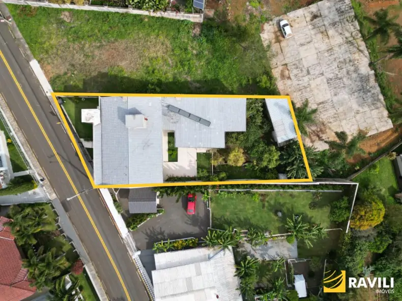 Belíssima Casa para Venda  e Locação  no Bairro Flor da Serra!