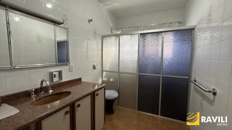 Belíssima Casa para Venda  e Locação  no Bairro Flor da Serra!