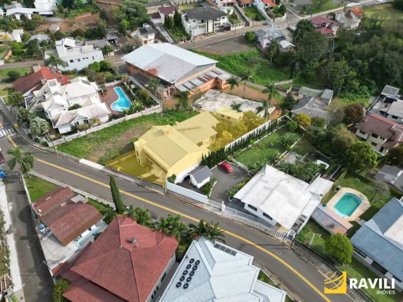 Belíssima Casa para Venda  e Locação  no Bairro Flor da Serra!