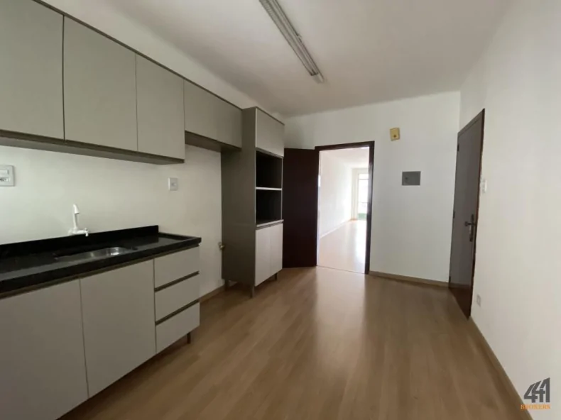 Oportunidade Única Apartamento Espaçoso à Venda na Área Central de Joaçaba!