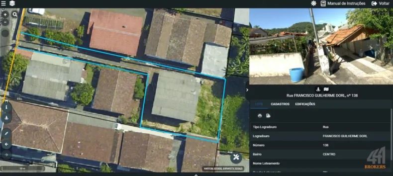  Casa com Duas Moradias Próximo ao Parque de Joaçaba!