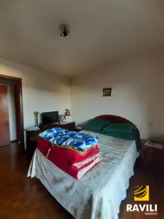 Excelente Casa para Venda Próximo ao Centro
